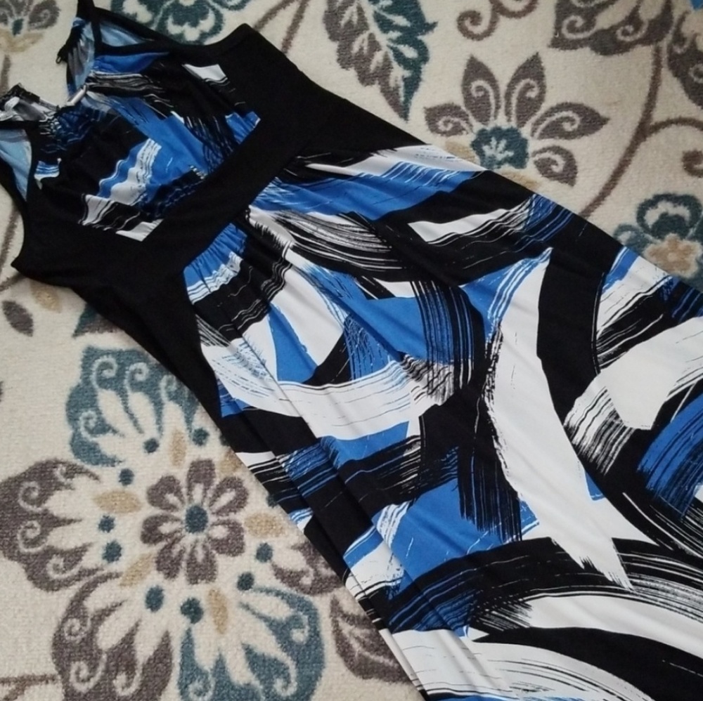 🌺🌺London Style Maxi Dress!